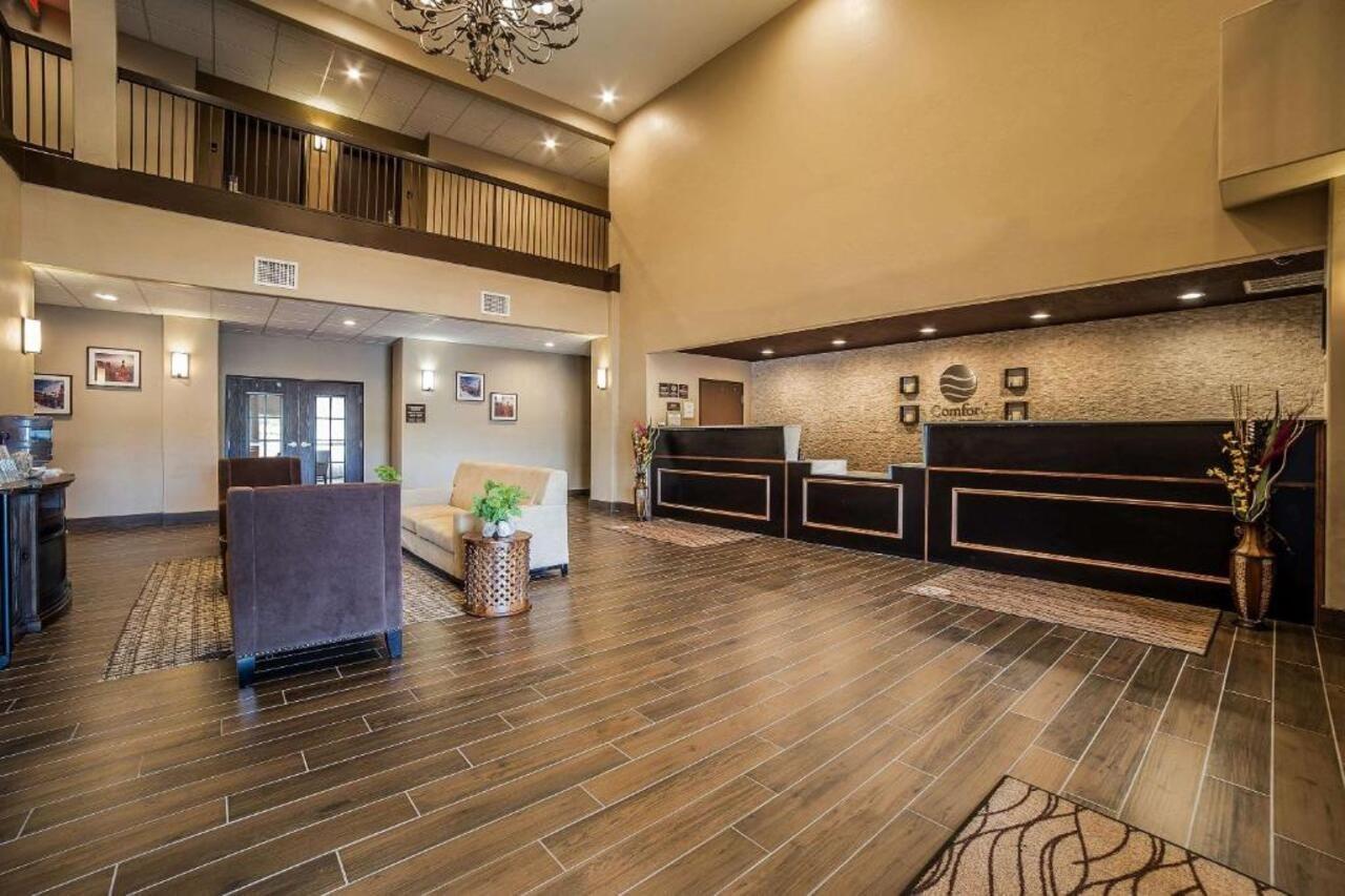 Comfort Inn & Suites Vernal - National Monument Area Экстерьер фото