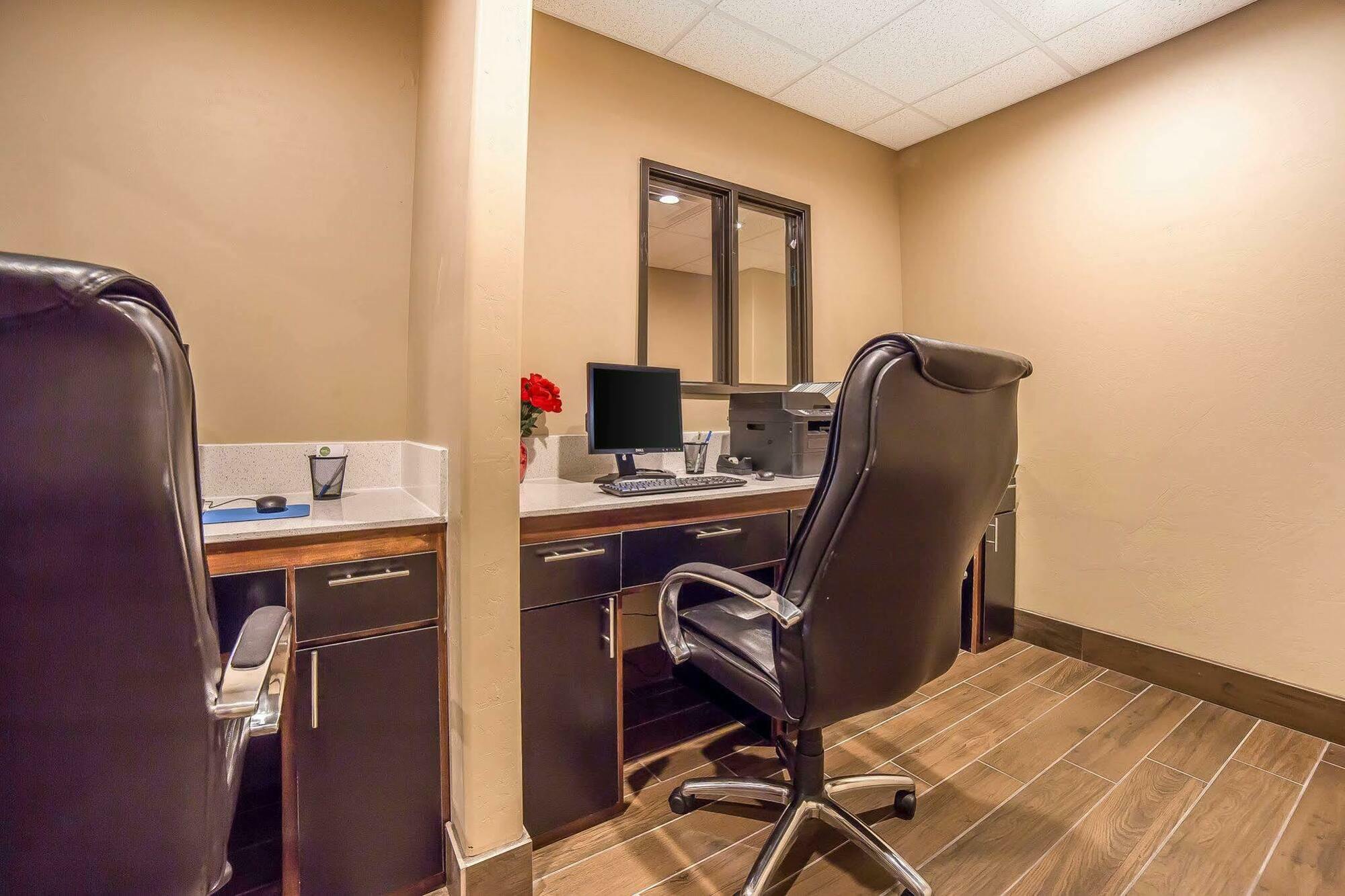 Comfort Inn & Suites Vernal - National Monument Area Экстерьер фото